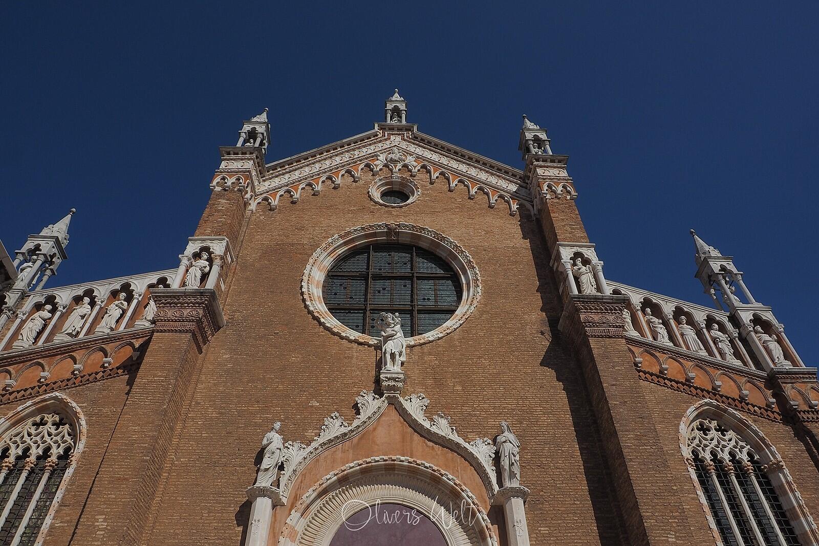 Bild ohne Beschreibung Bild ohne Beschreibung