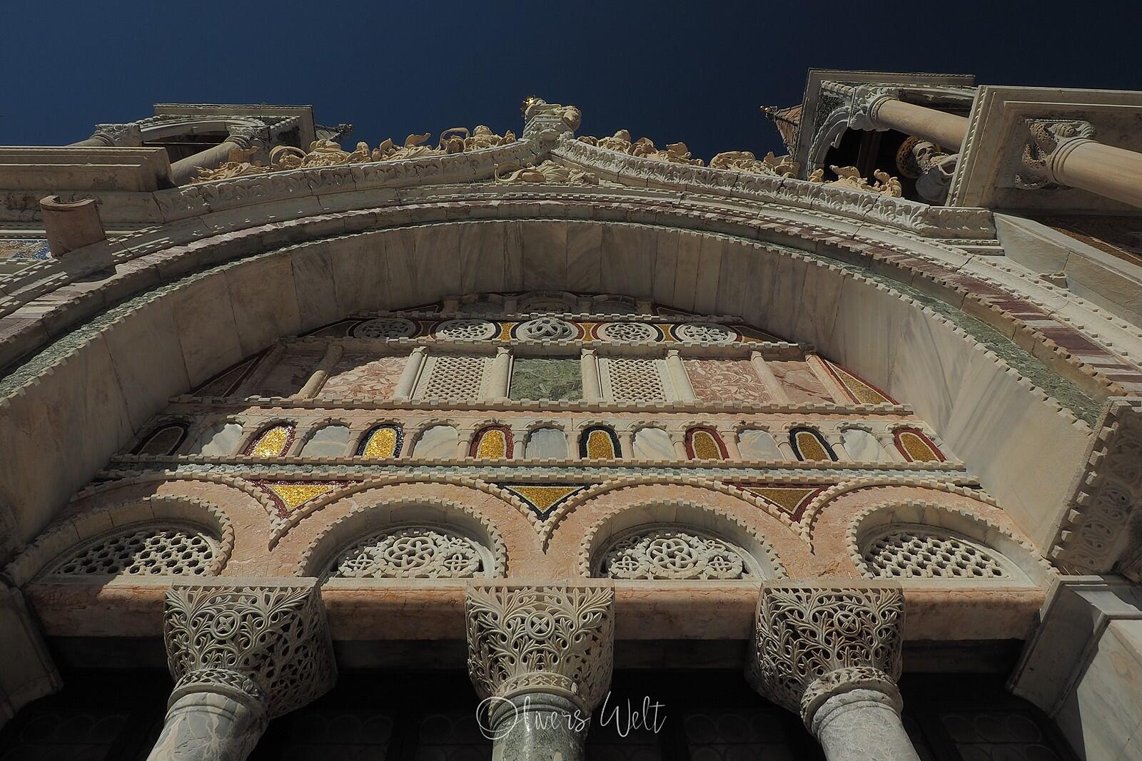 Bild ohne Beschreibung Bild ohne Beschreibung