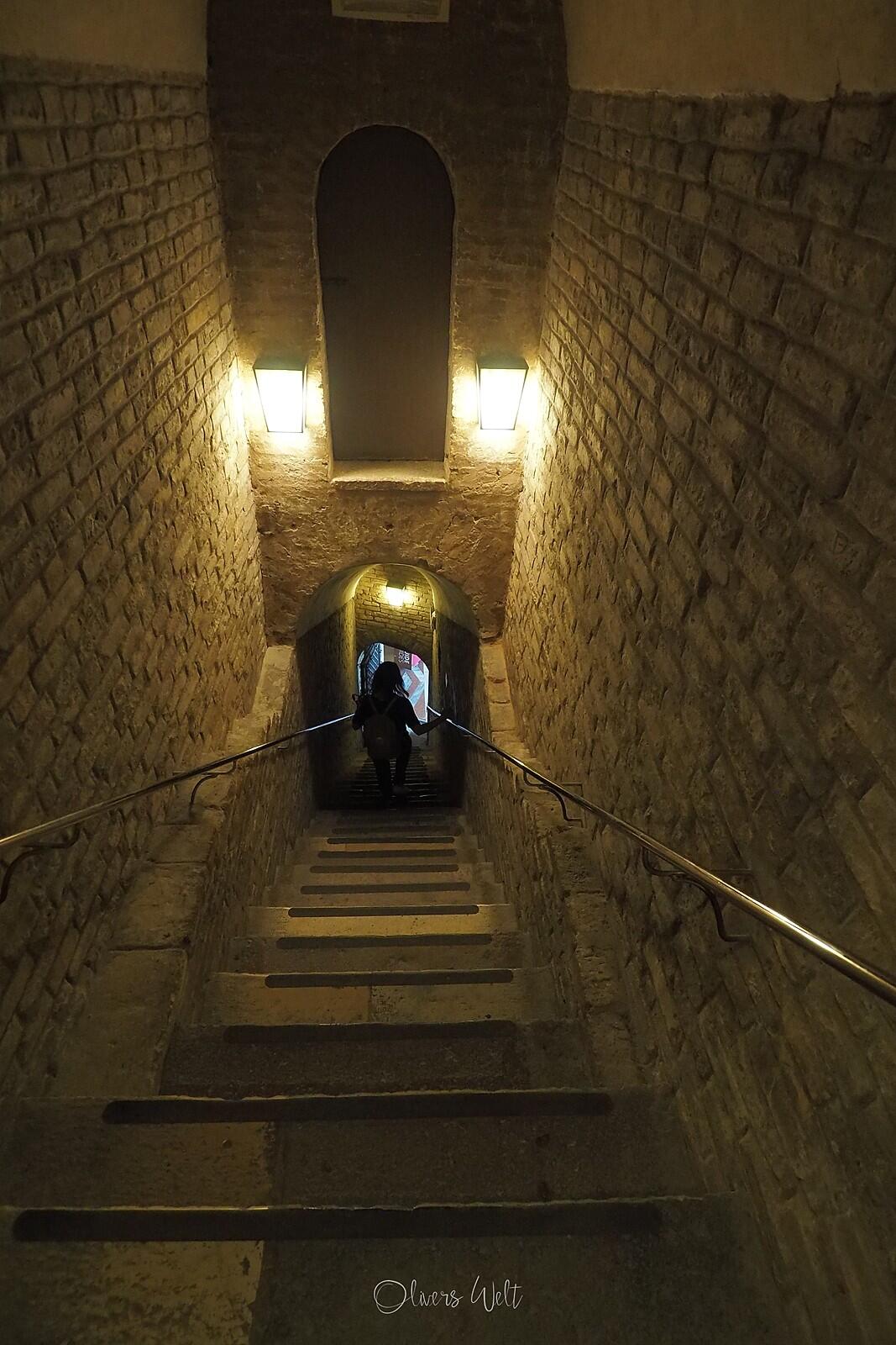 Bild ohne Beschreibung Bild ohne Beschreibung