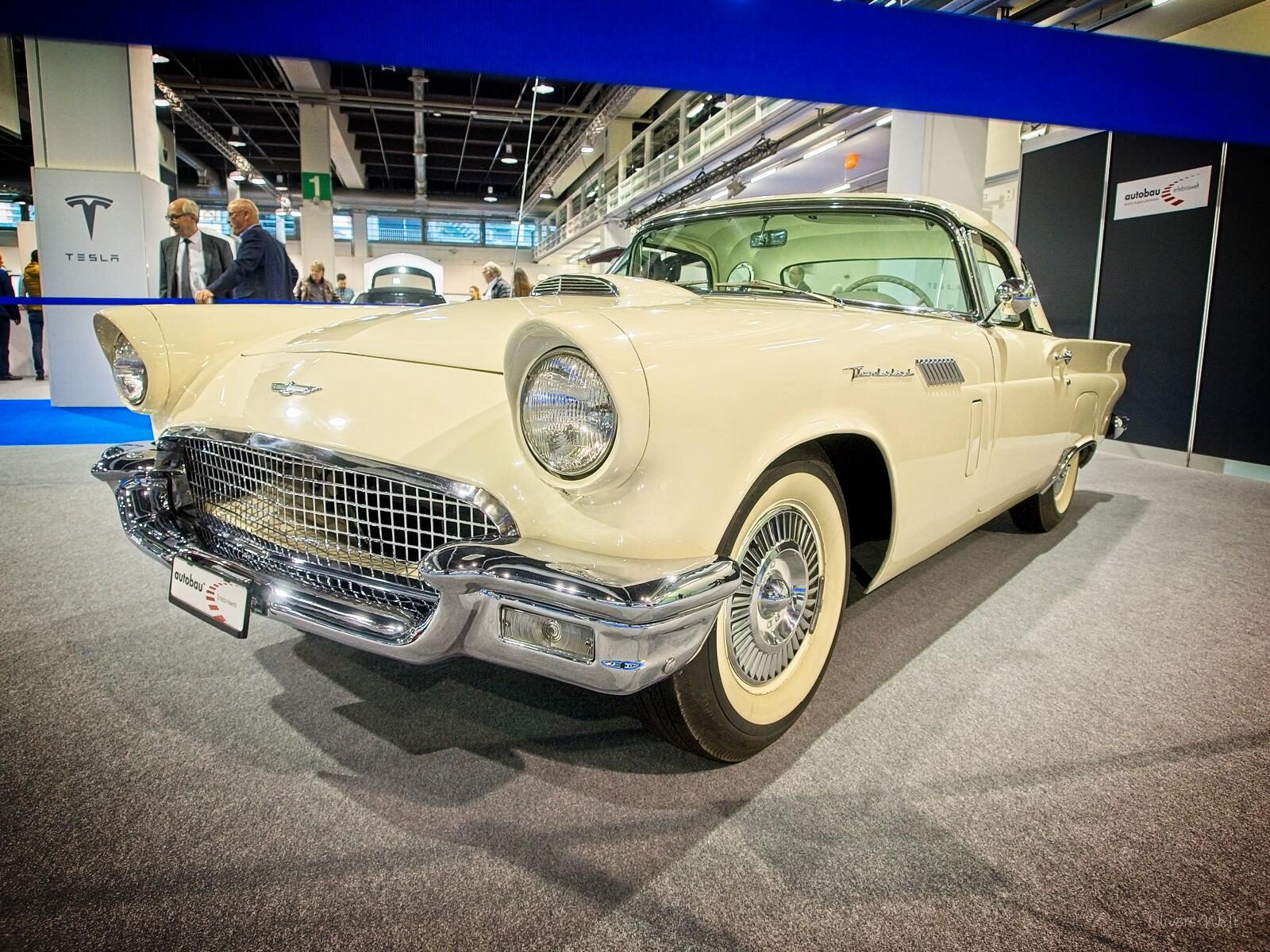 Bild ohne Beschreibung Bild ohne Beschreibung