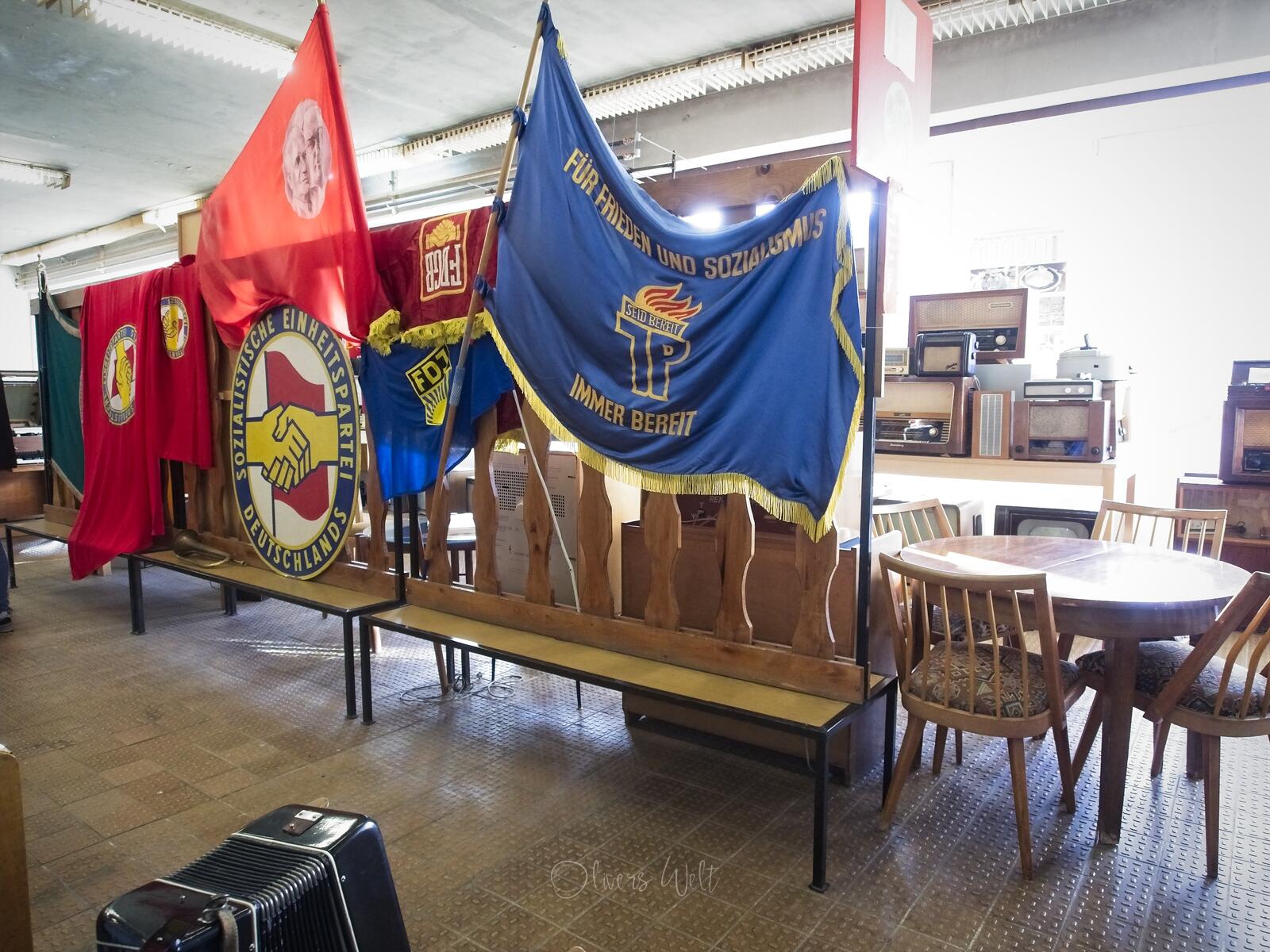 Bild ohne Beschreibung Bild ohne Beschreibung