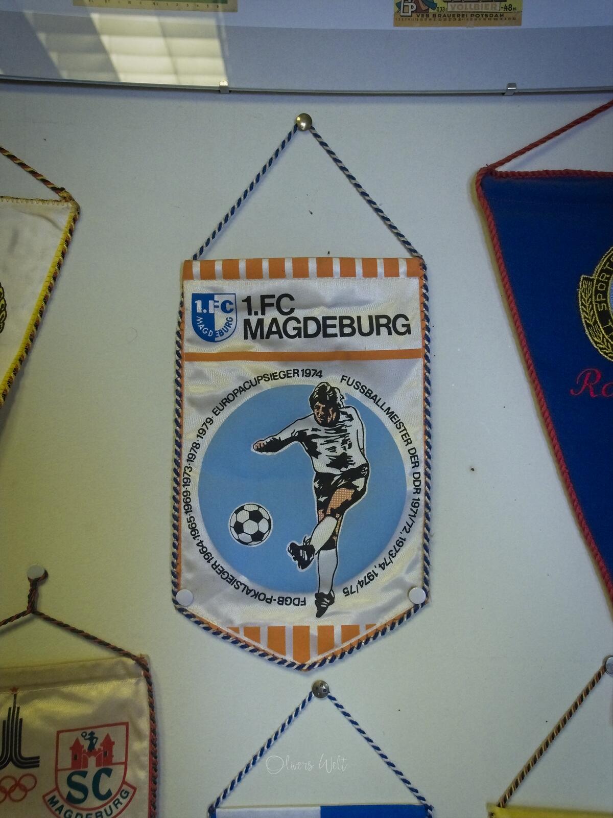 Bild ohne Beschreibung Bild ohne Beschreibung