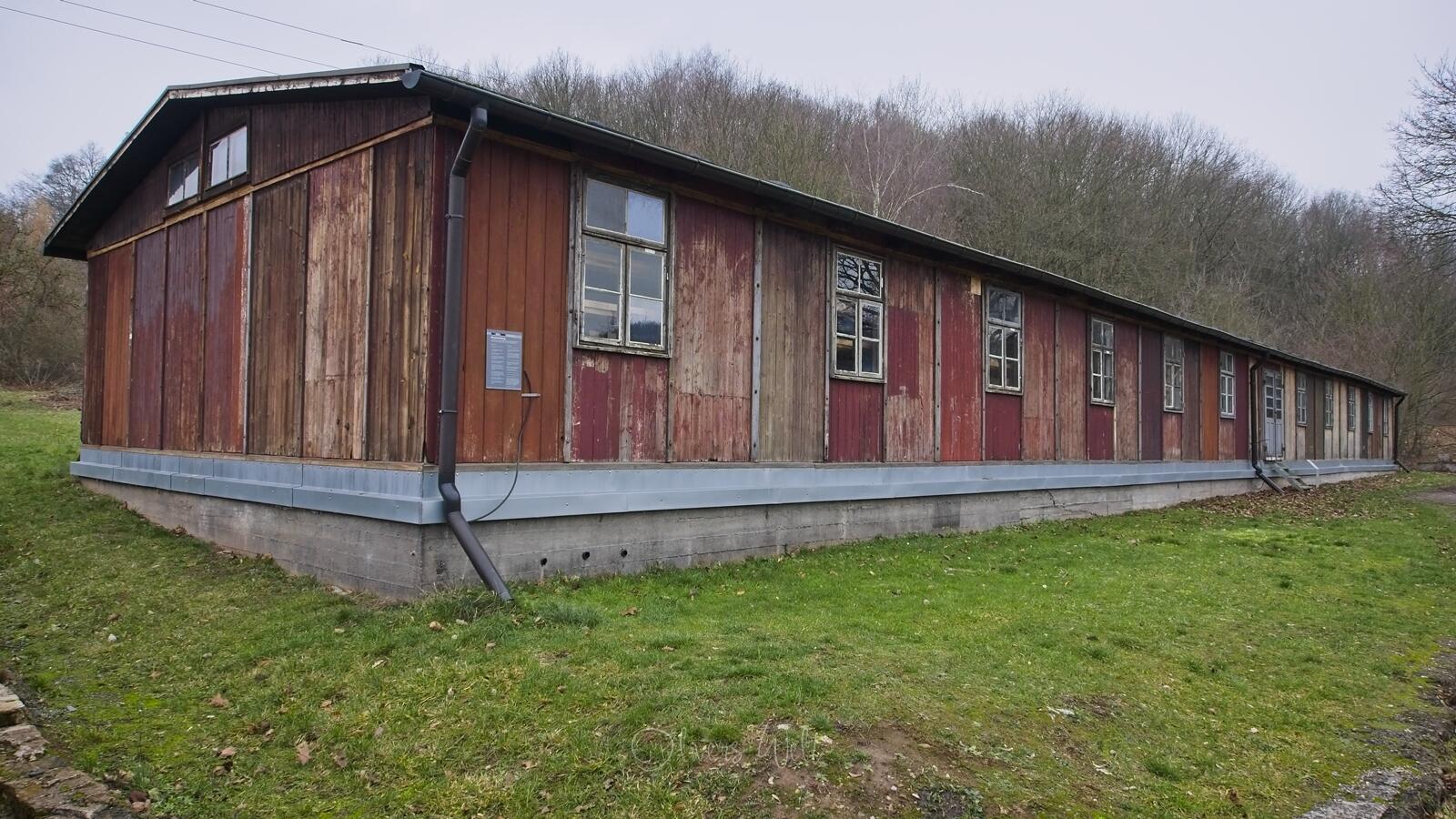 Bild ohne Beschreibung Bild ohne Beschreibung