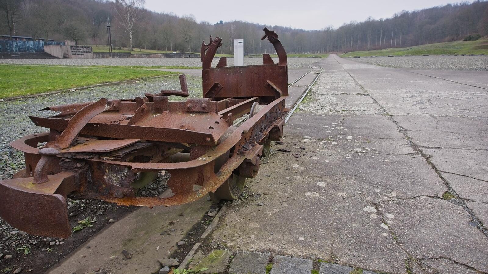 Bild ohne Beschreibung Bild ohne Beschreibung