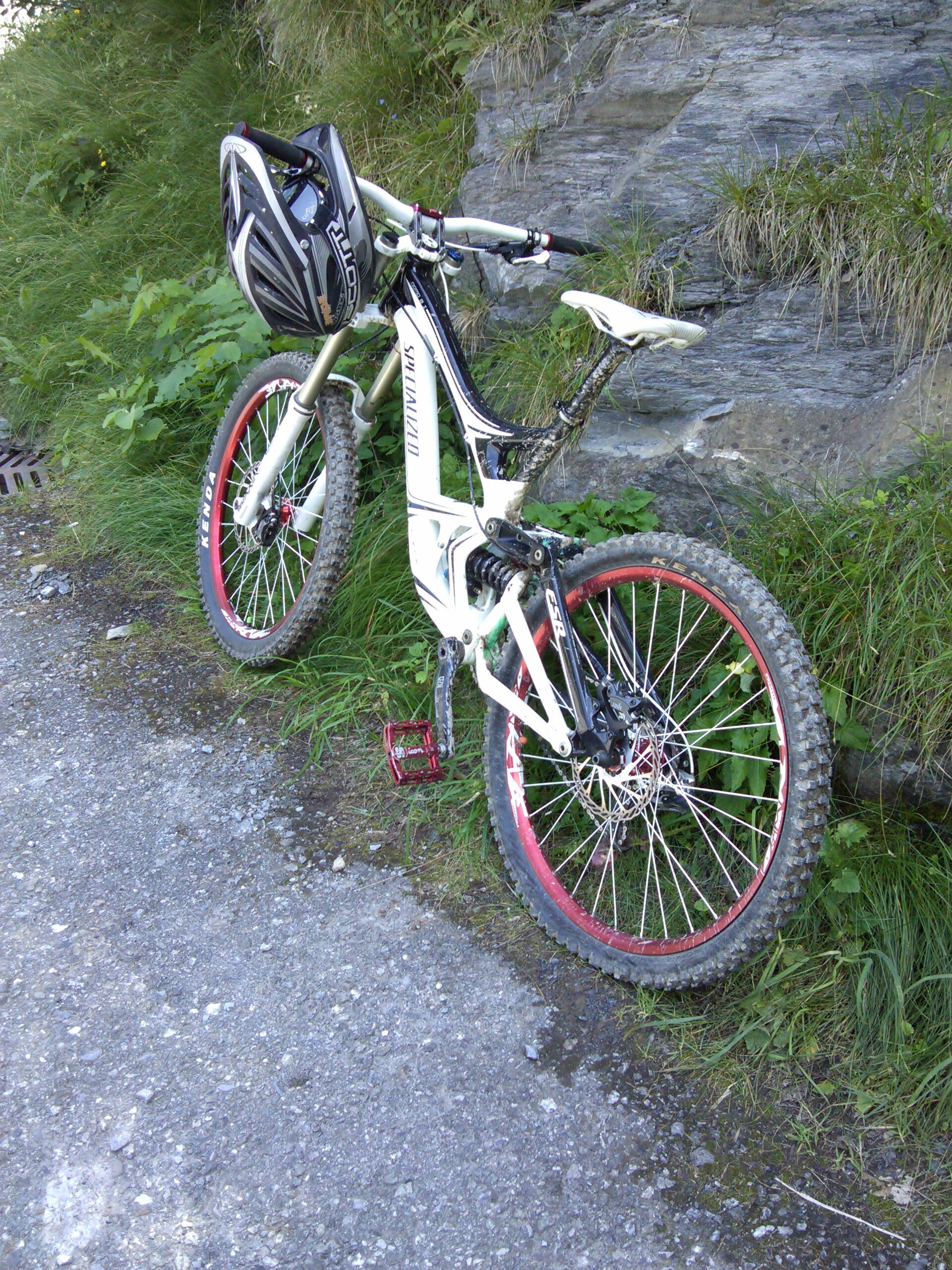 Bild ohne Beschreibung Bild ohne Beschreibung