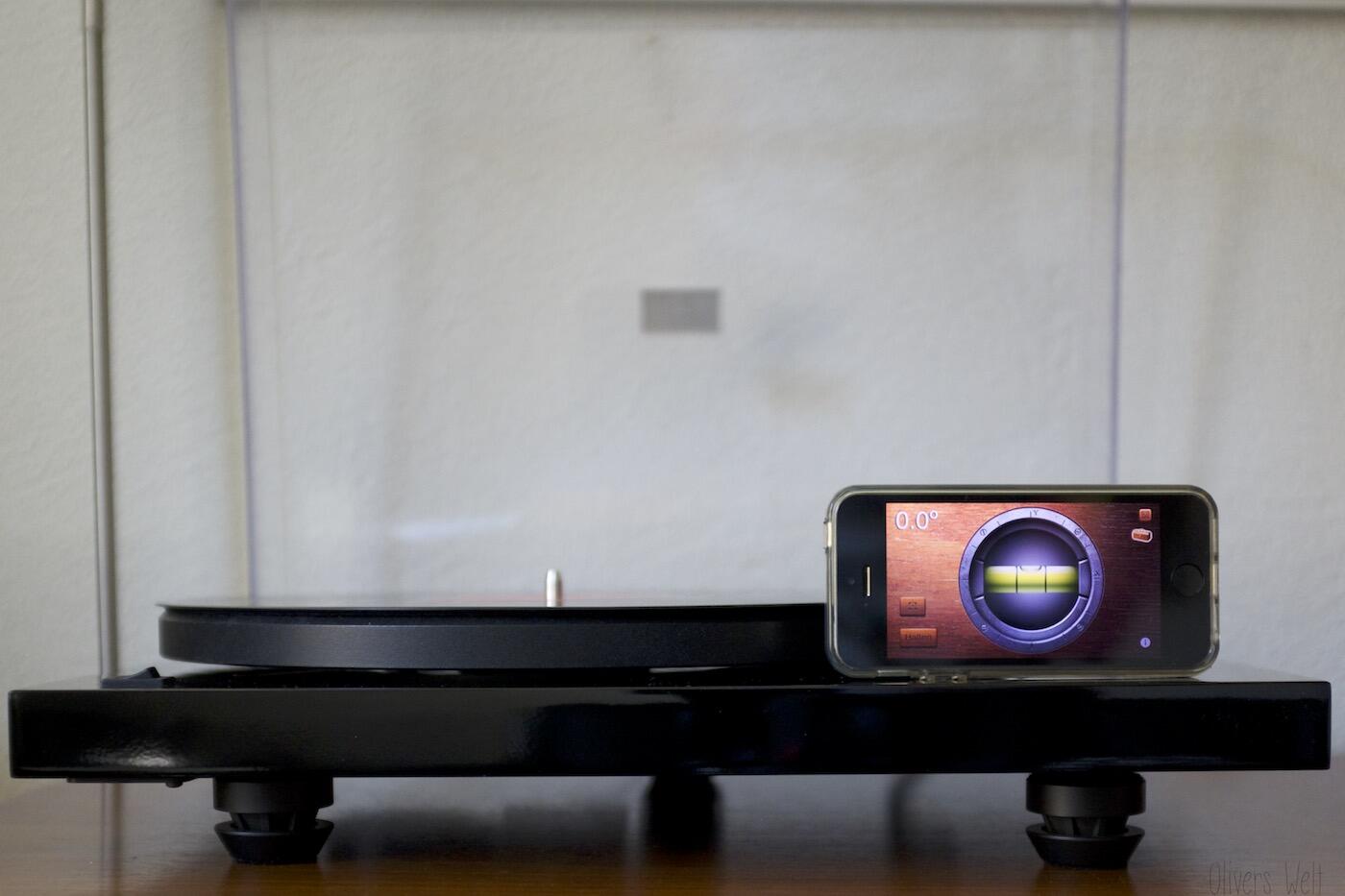 Plattenspieler-Music-Hall-mmf2.2-Vintage-Hifi-Setup-Vinyl-Recordplayer 2 Plattenspieler-Music-Hall-mmf2.2-Vintage-Hifi-Setup-Vinyl-Recordplayer 2