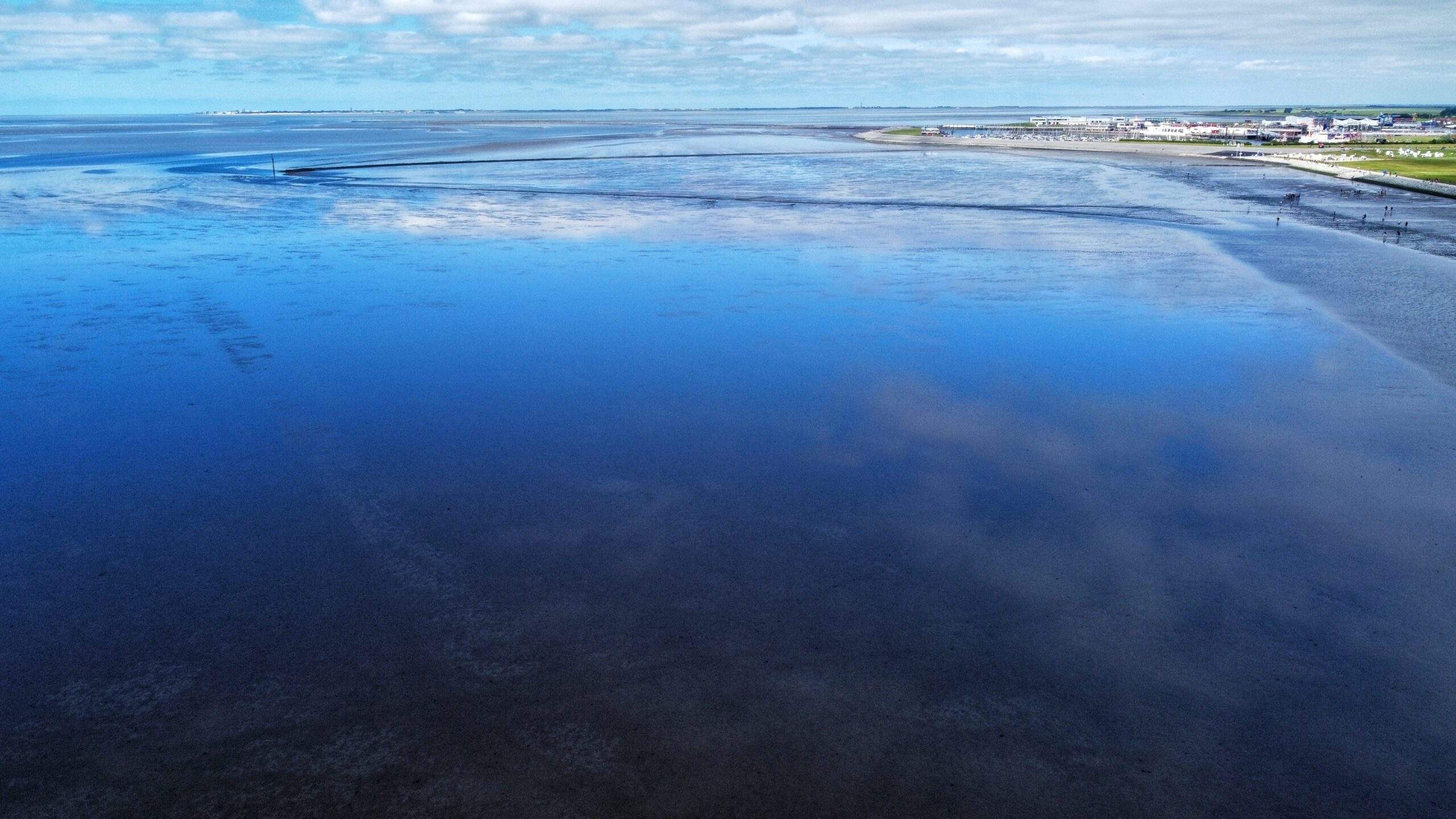 Bild ohne Beschreibung Bild ohne Beschreibung