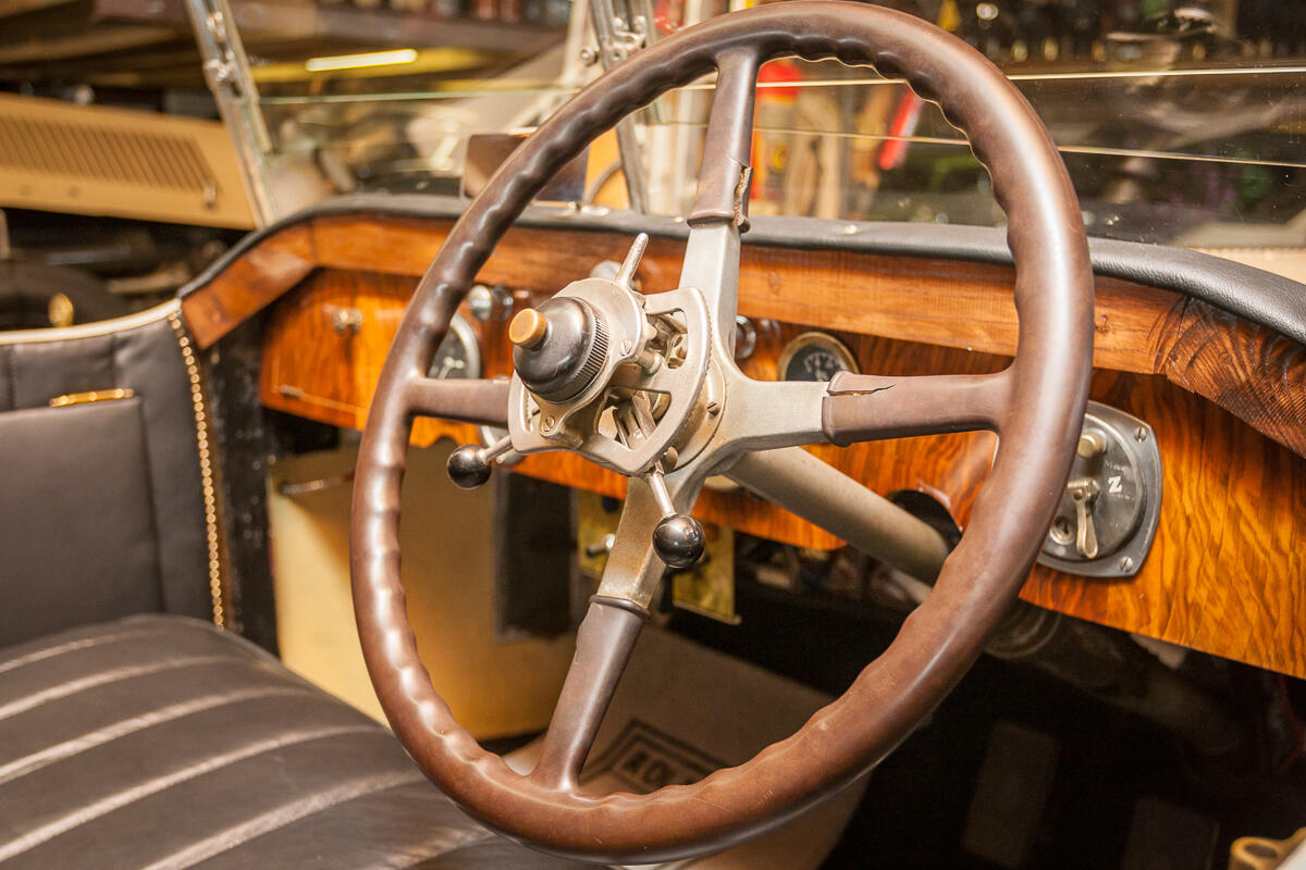 Bild ohne Beschreibung