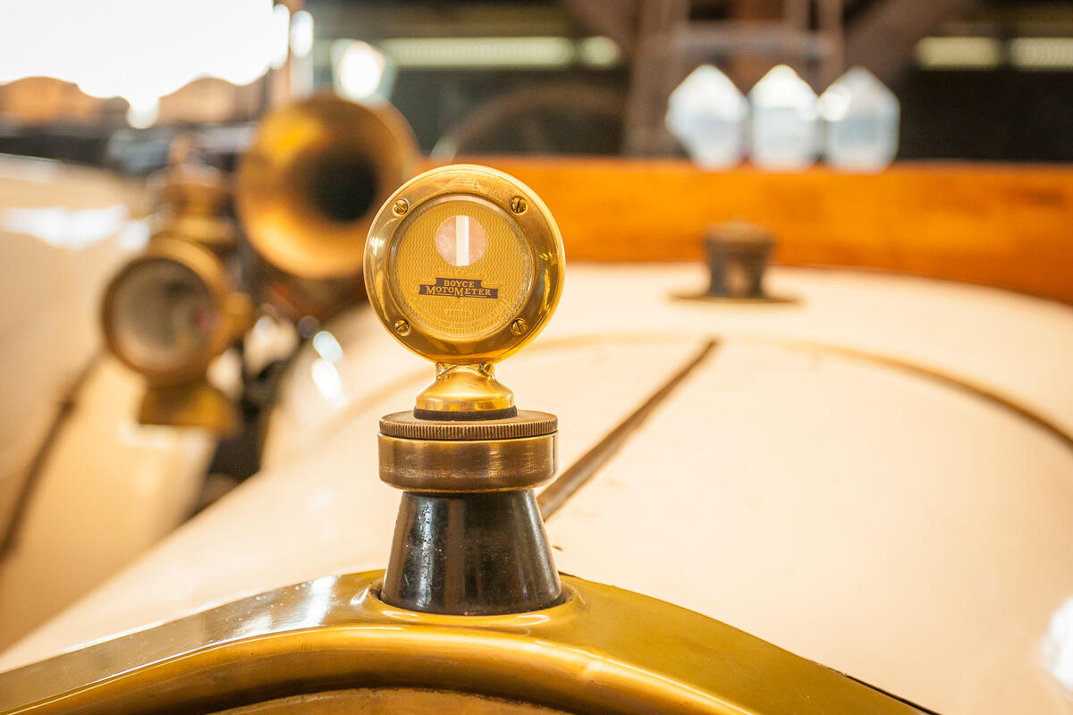 Bild ohne Beschreibung