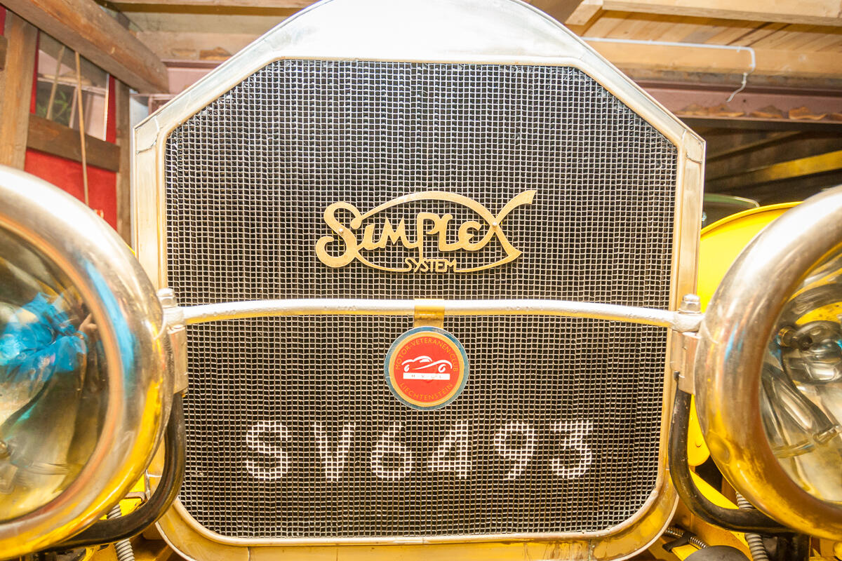 Bild ohne Beschreibung