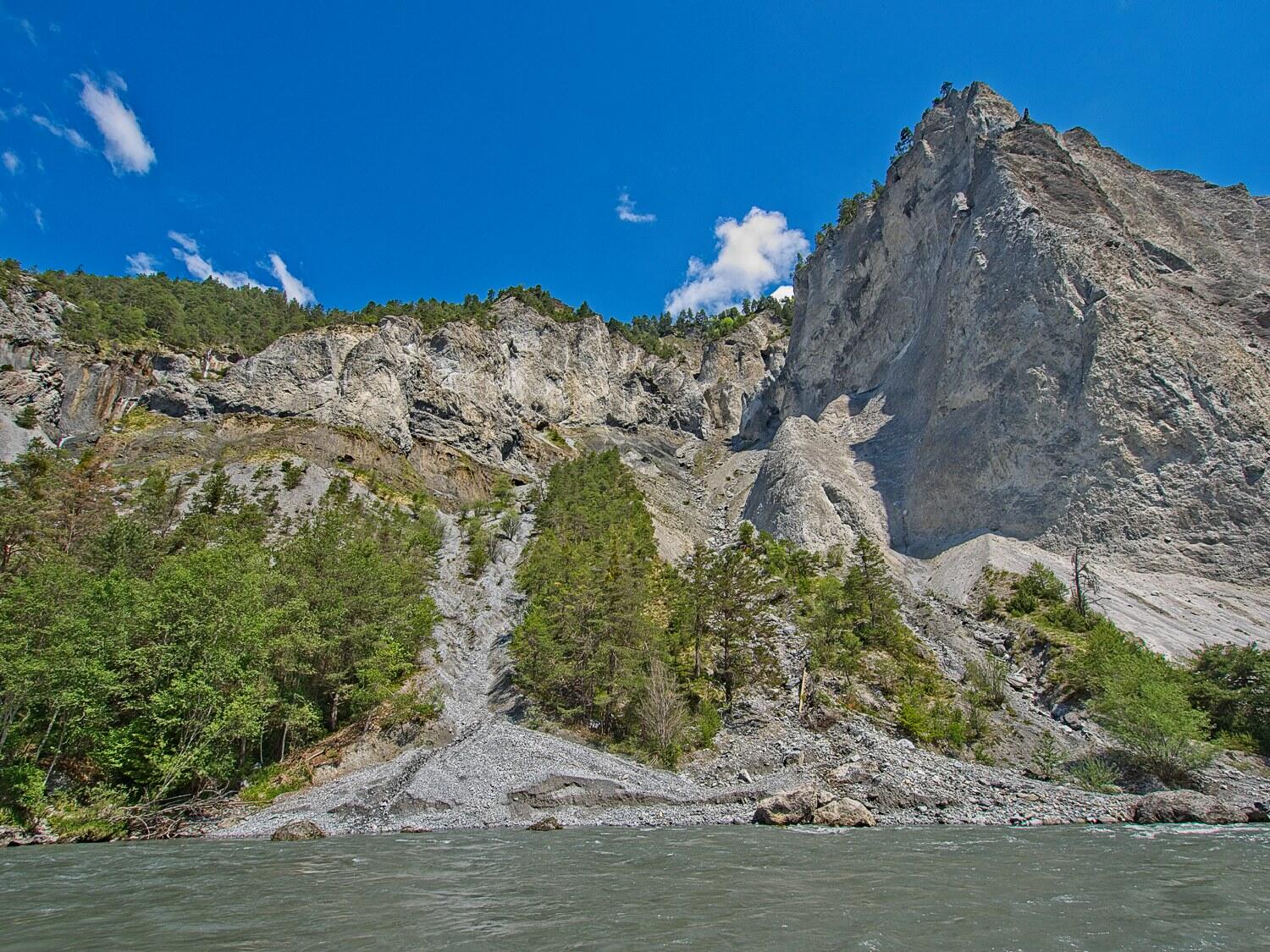 Bild ohne Beschreibung Bild ohne Beschreibung