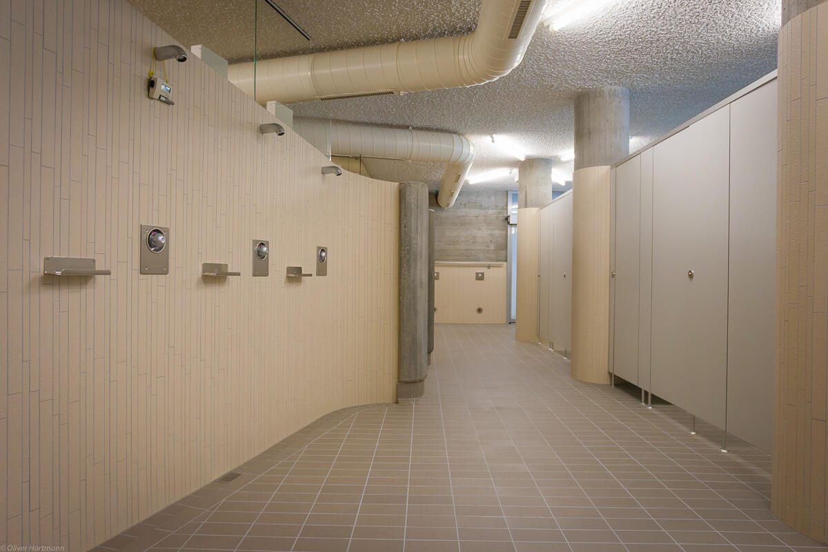 Schwimmhalle-Schwimmbad-Eschen-Liechtenstein-9946