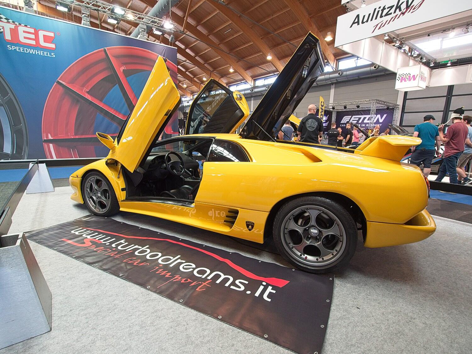 Bild ohne Beschreibung Bild ohne Beschreibung