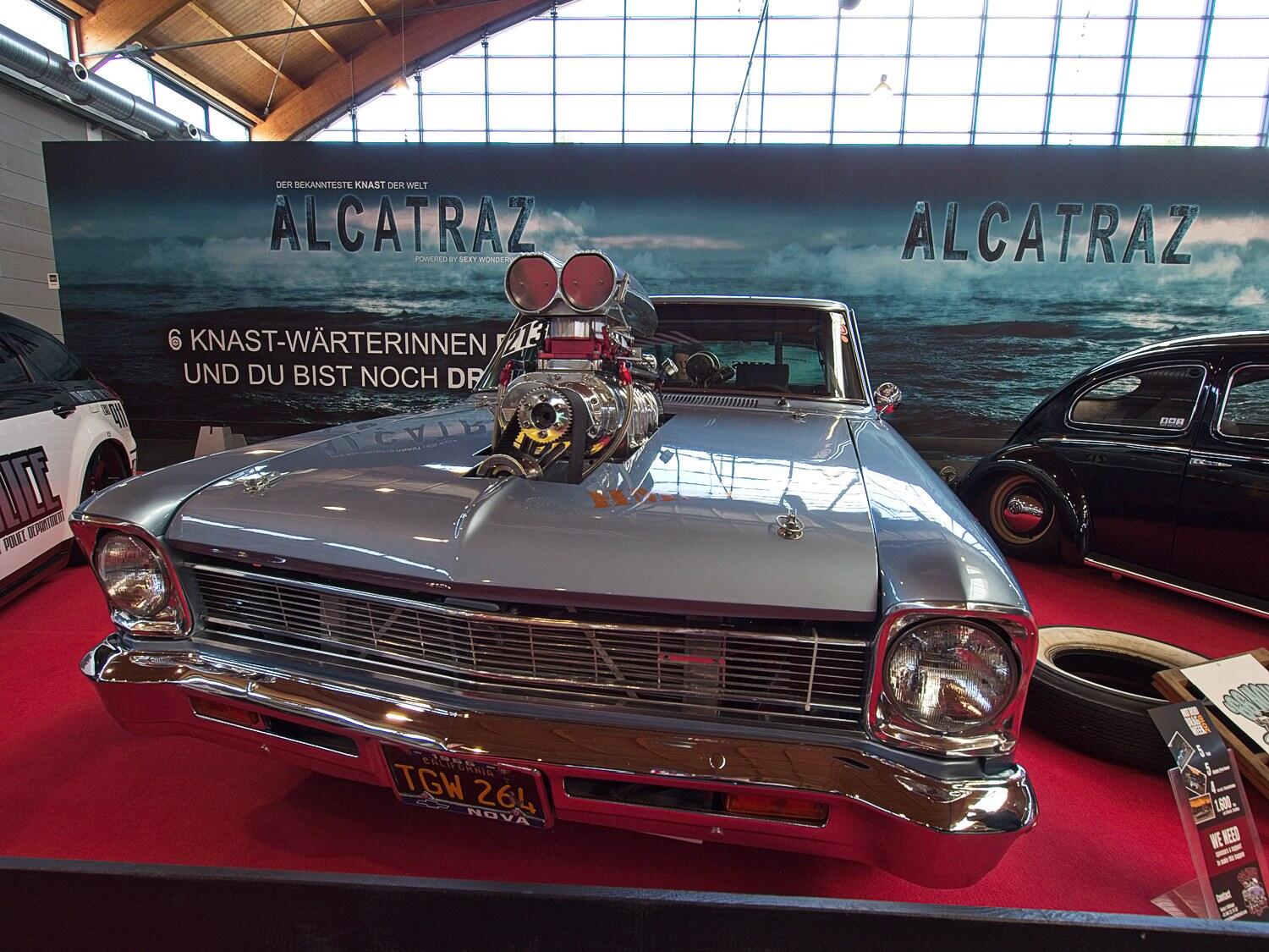 Bild ohne Beschreibung Bild ohne Beschreibung