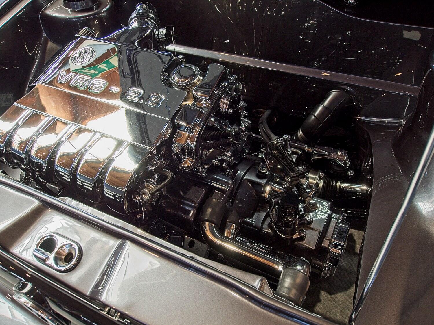 Bild ohne Beschreibung Bild ohne Beschreibung