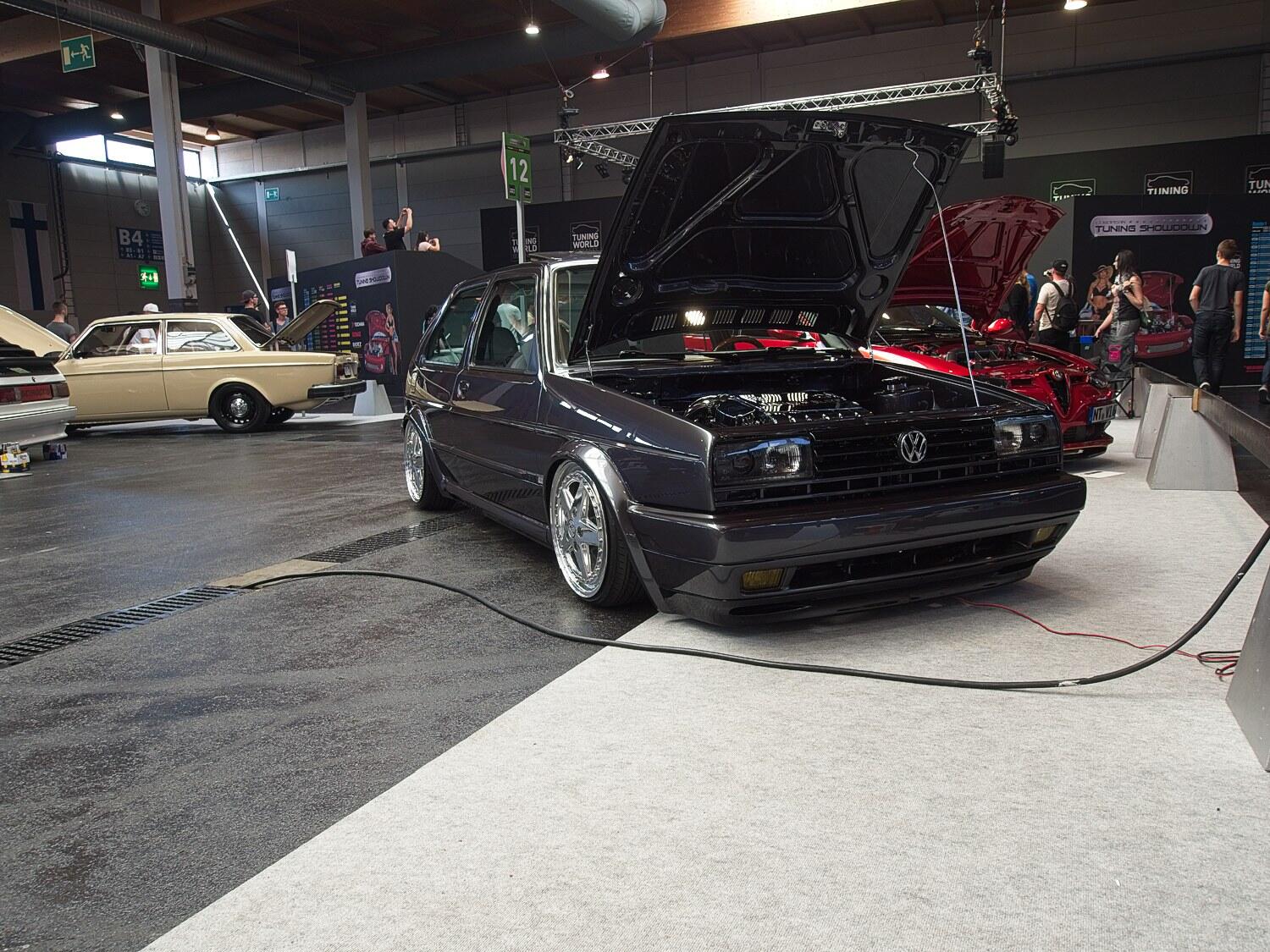 Bild ohne Beschreibung Bild ohne Beschreibung