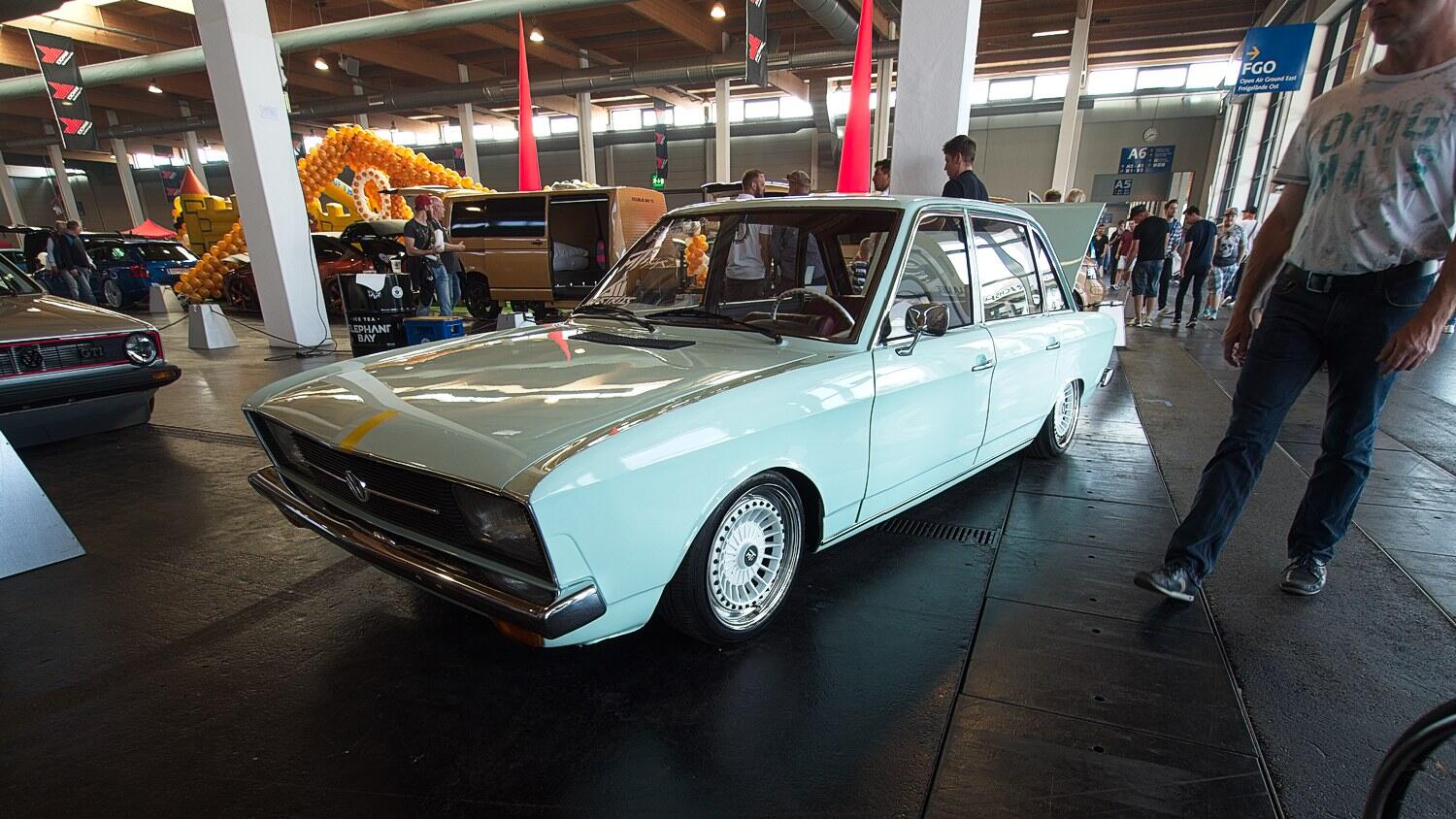 Bild ohne Beschreibung Bild ohne Beschreibung