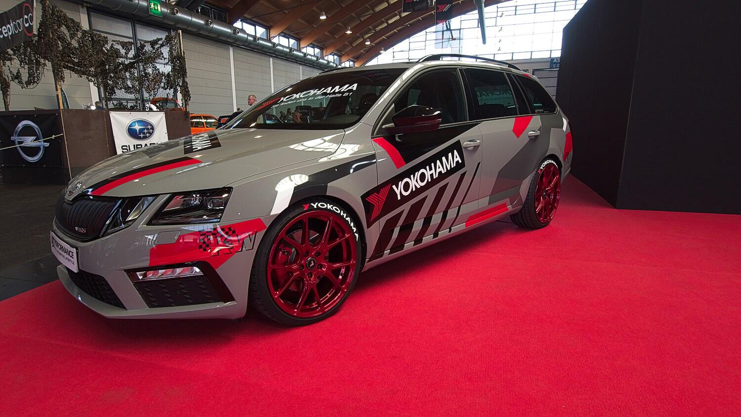 Bild ohne Beschreibung Bild ohne Beschreibung