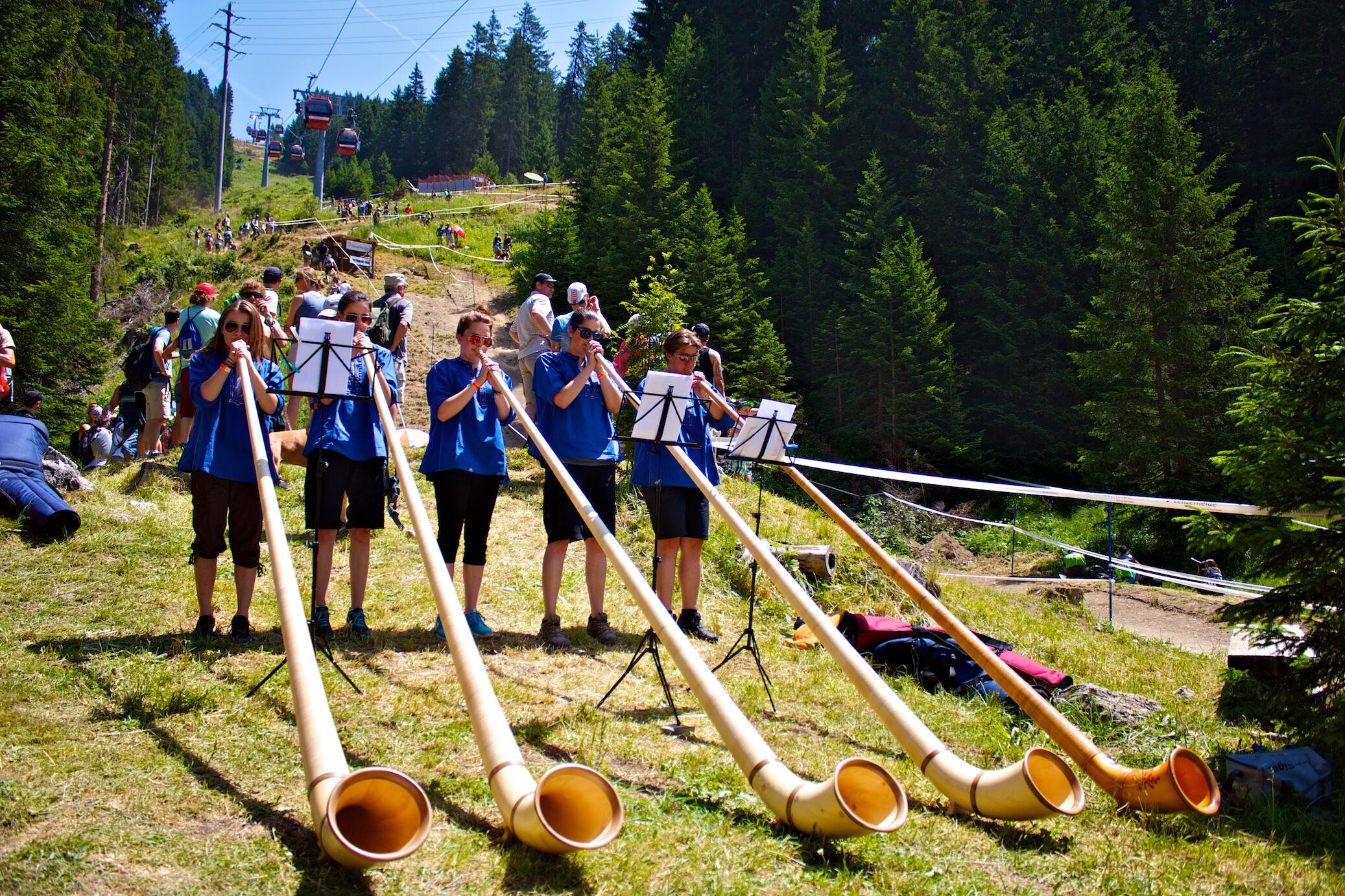 Bild ohne Beschreibung Bild ohne Beschreibung