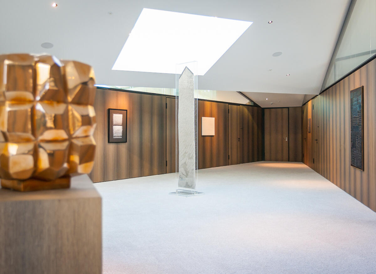 Vaduz-First Advisory Group-4040