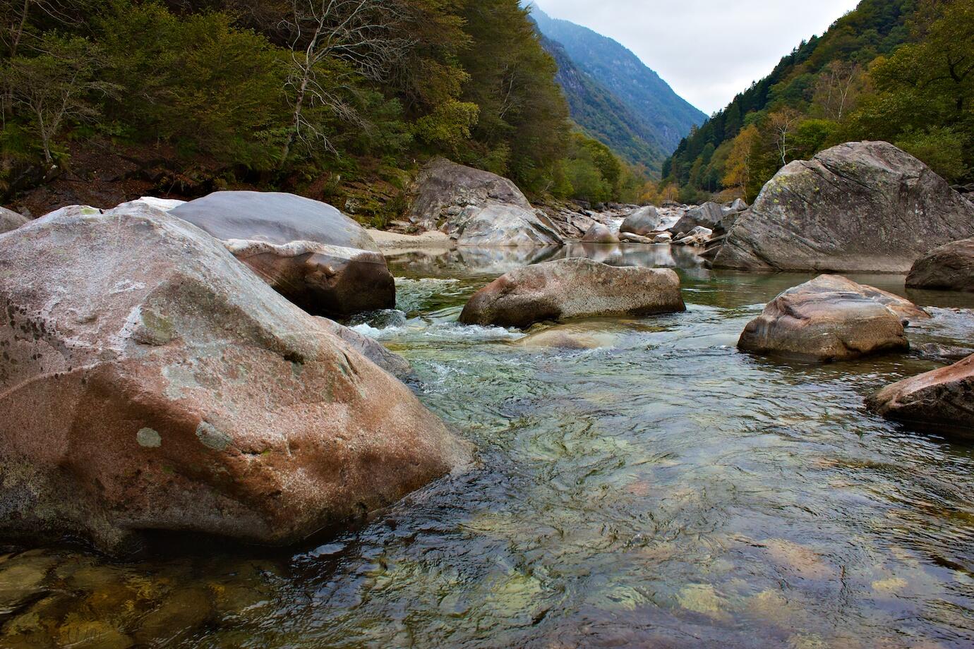 Bild ohne Beschreibung Bild ohne Beschreibung