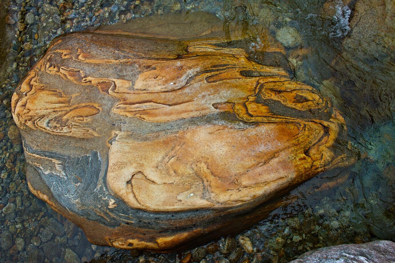 Bild ohne Beschreibung Bild ohne Beschreibung