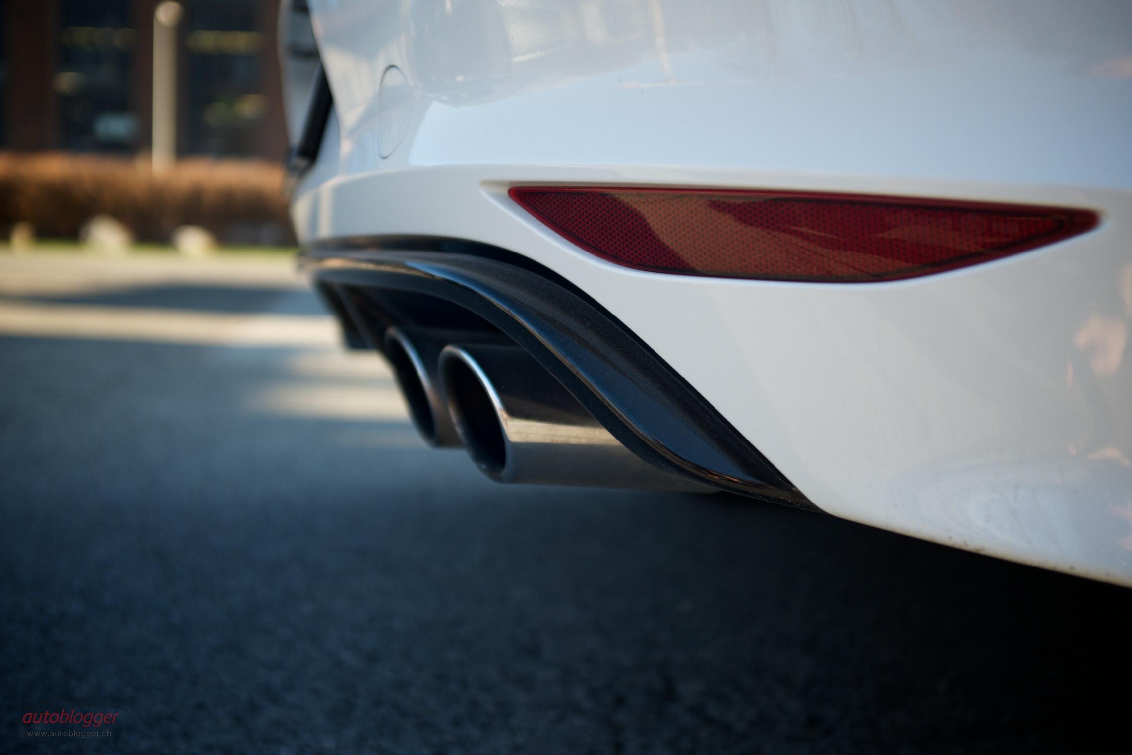 Bild ohne Beschreibung Bild ohne Beschreibung