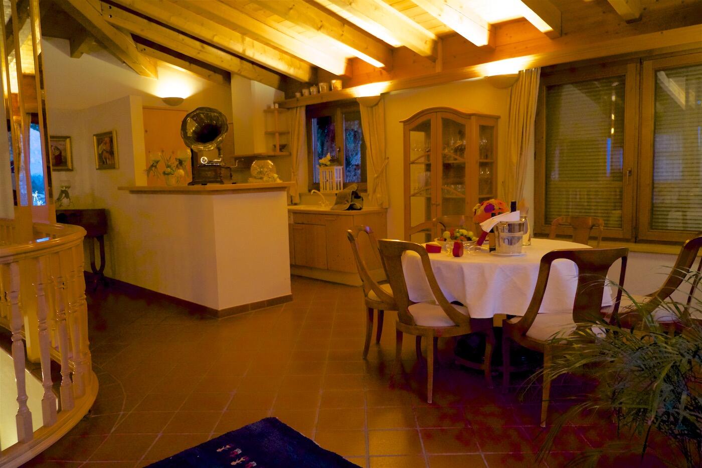 Bild ohne Beschreibung Bild ohne Beschreibung