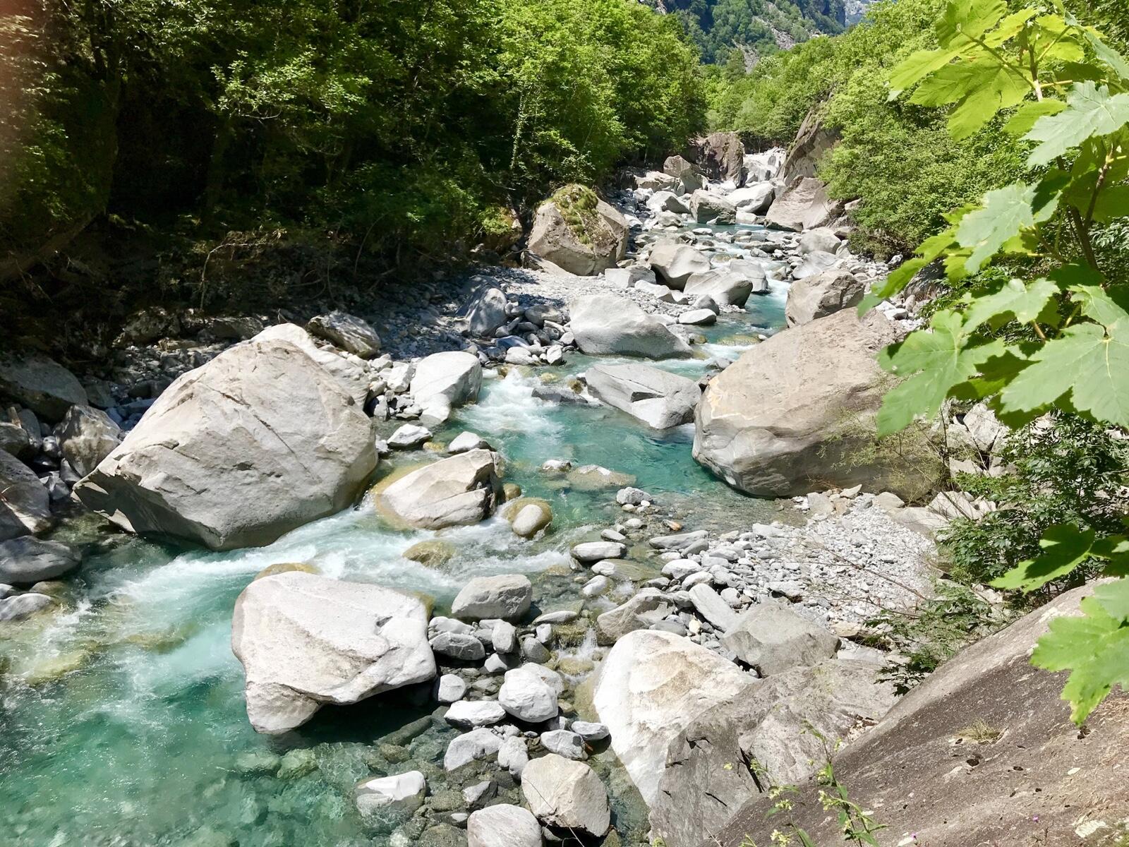 Bild ohne Beschreibung Bild ohne Beschreibung