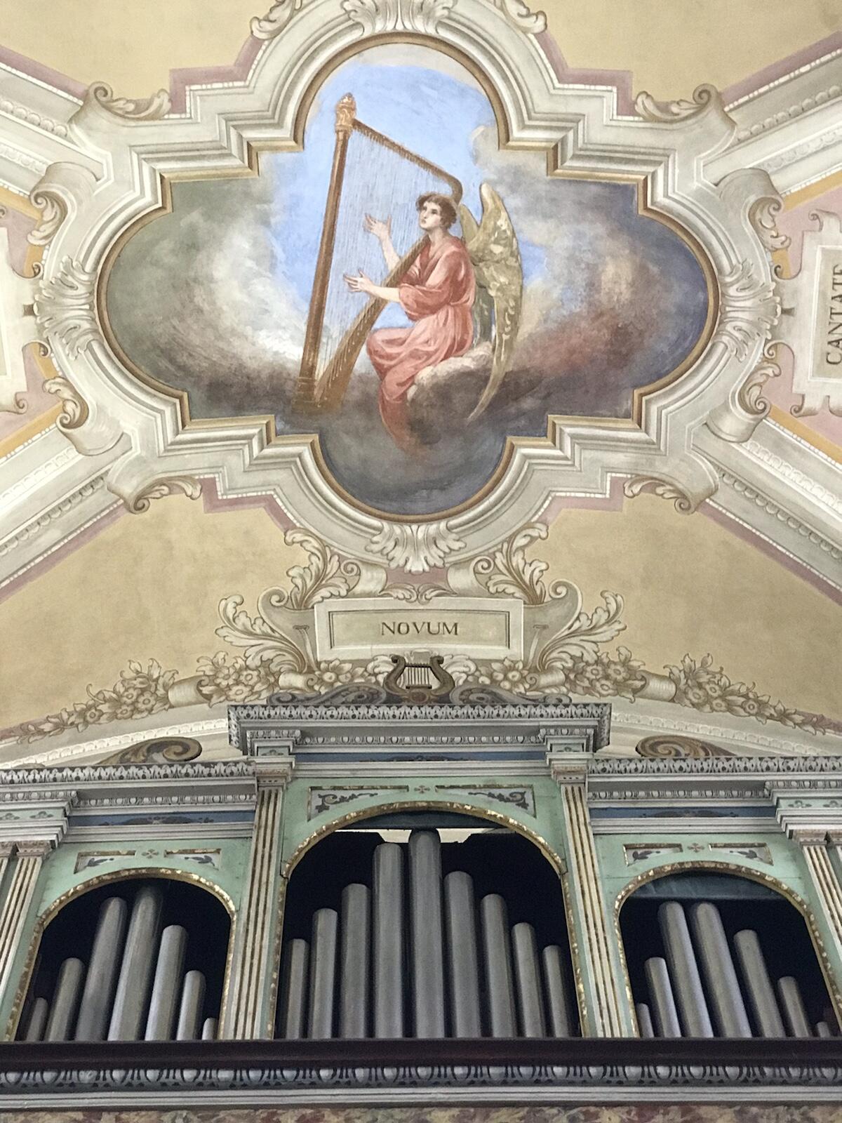 Bild ohne Beschreibung Bild ohne Beschreibung