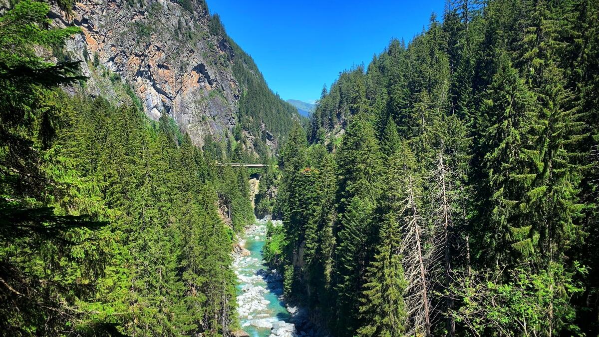 Bild ohne Beschreibung