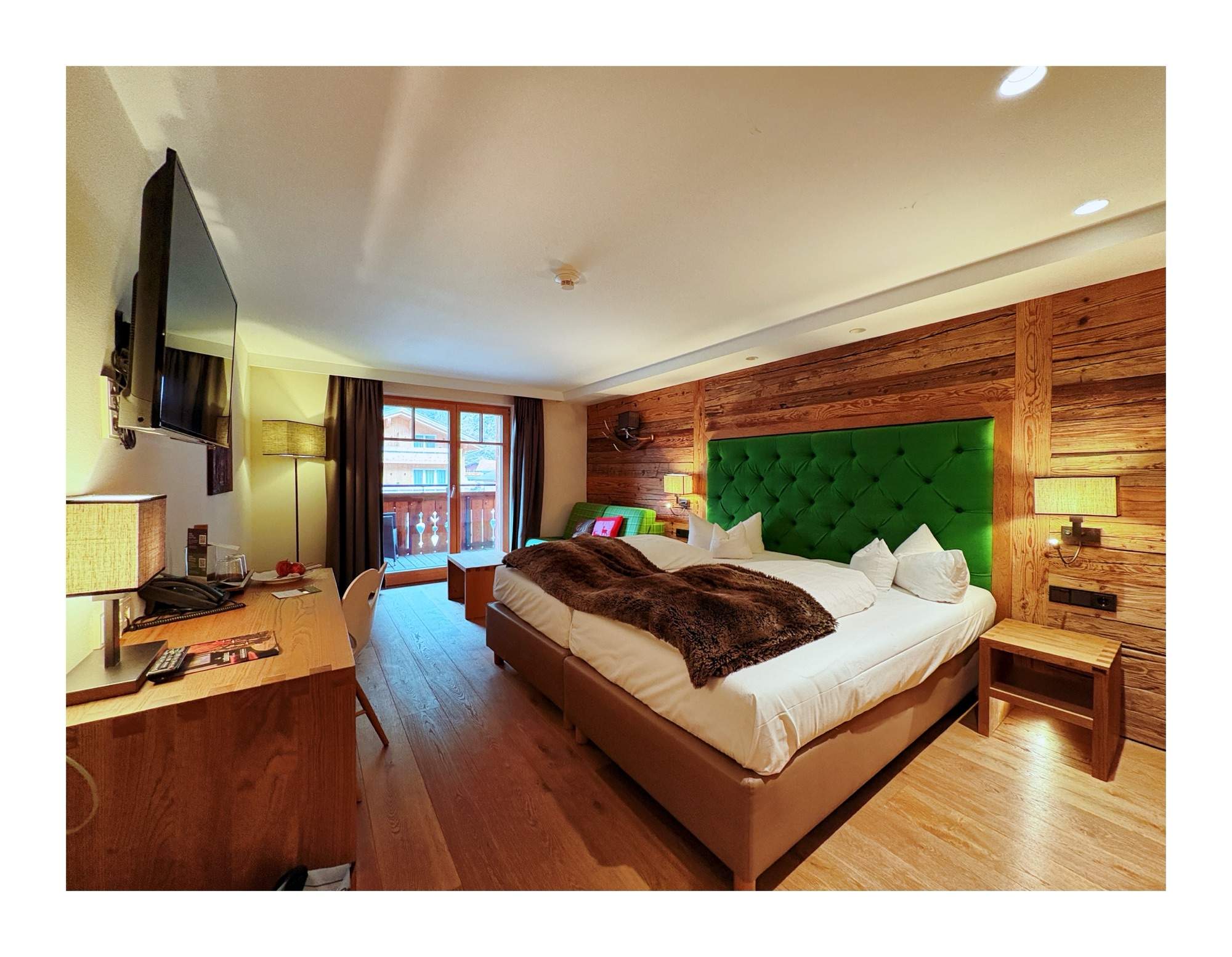 Bild ohne Beschreibung Bild ohne Beschreibung