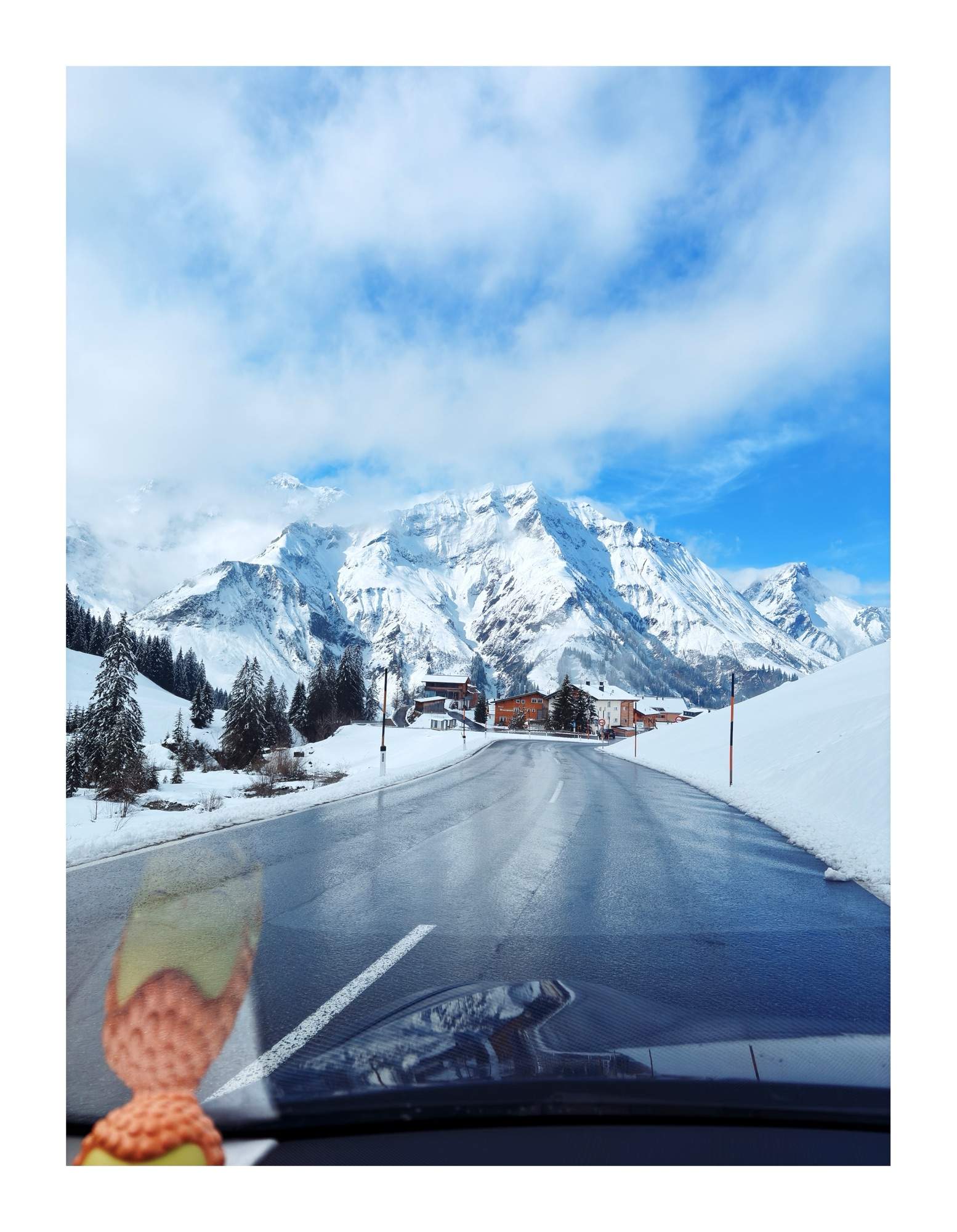 Bild ohne Beschreibung Bild ohne Beschreibung