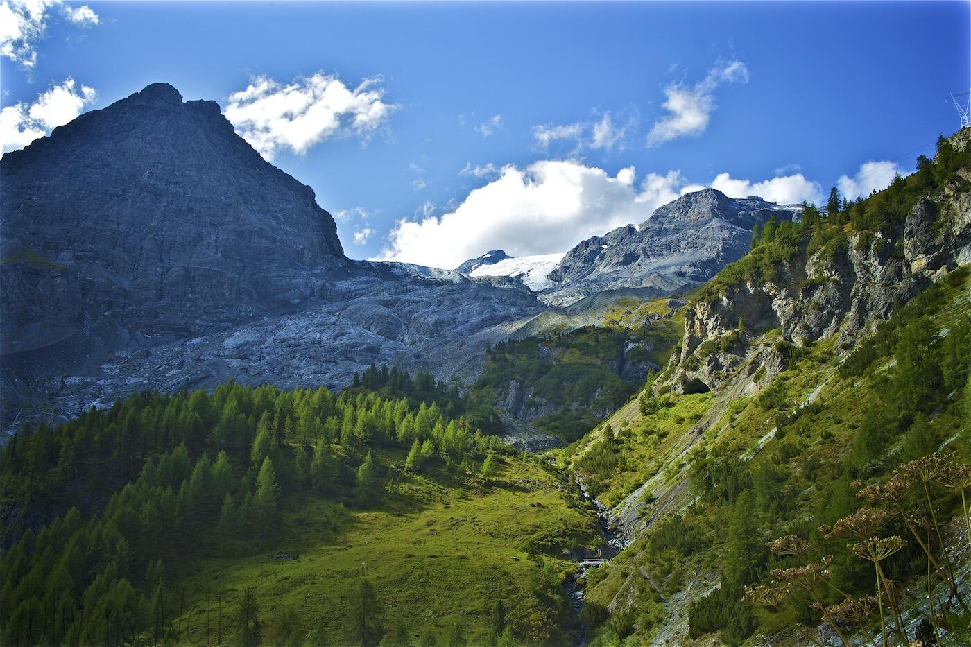 Bild ohne Beschreibung Bild ohne Beschreibung