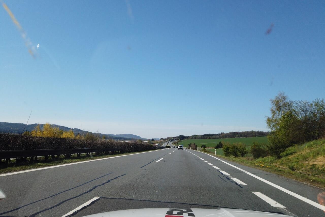 Bild ohne Beschreibung