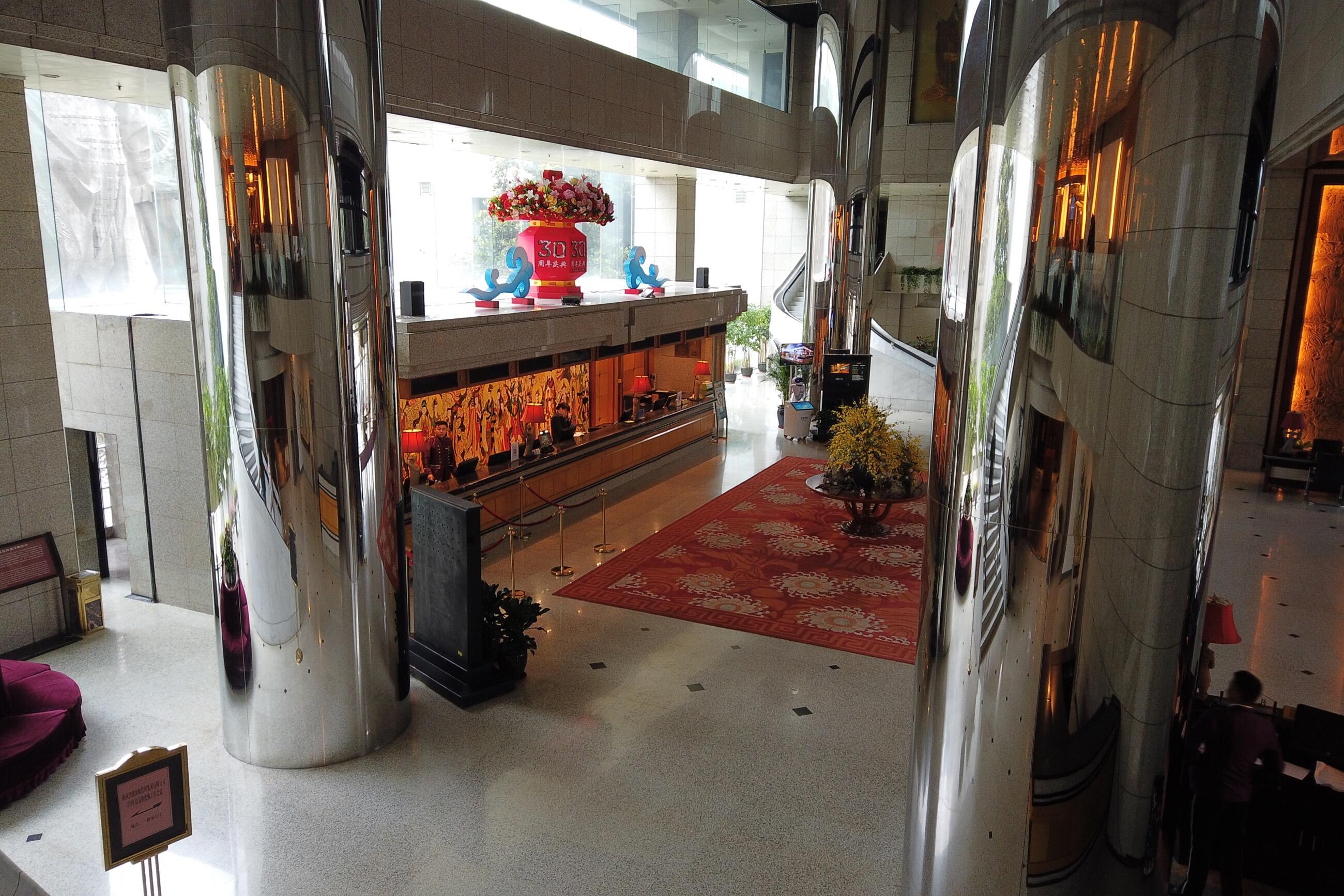 Bild ohne Beschreibung Bild ohne Beschreibung