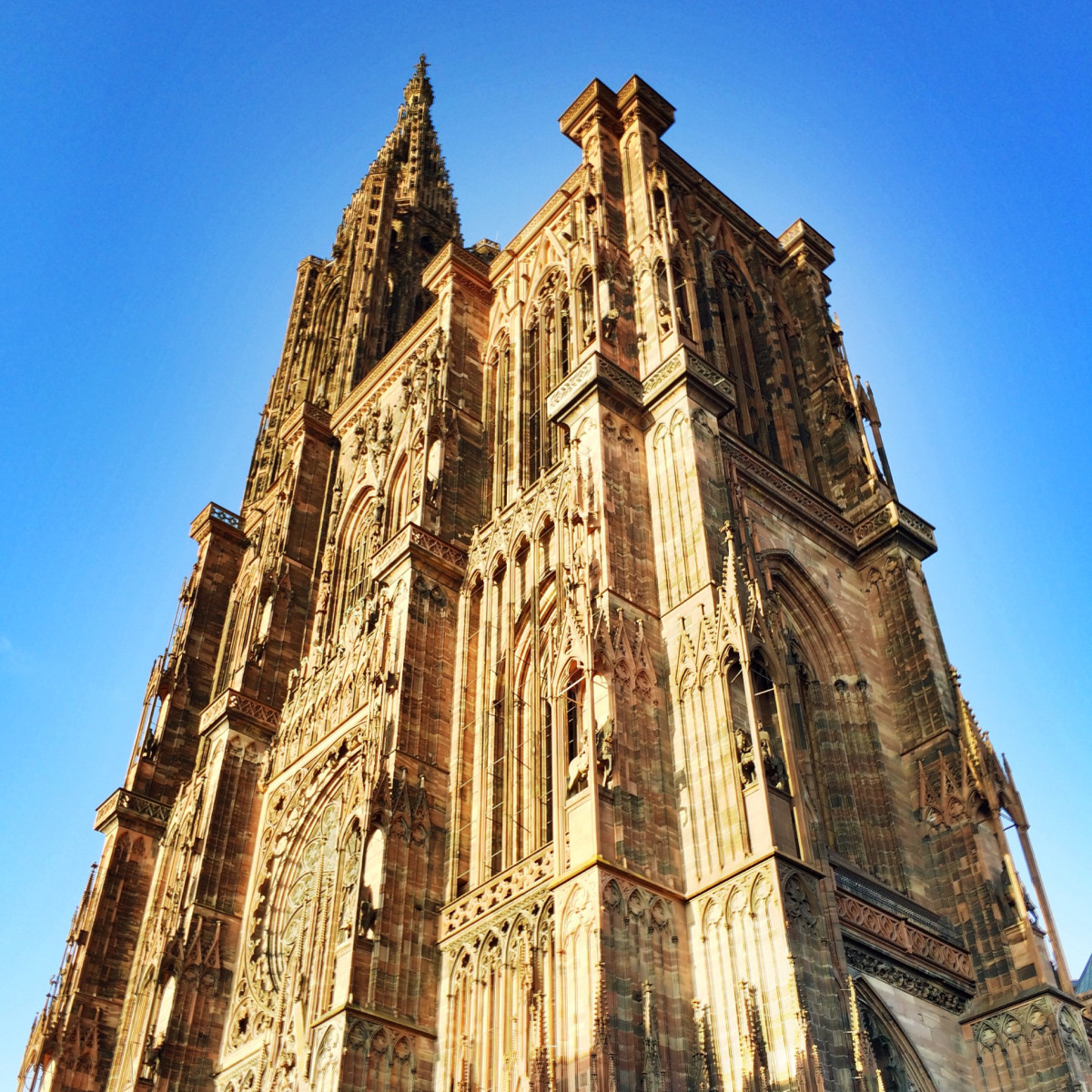 Bild ohne Beschreibung Bild ohne Beschreibung