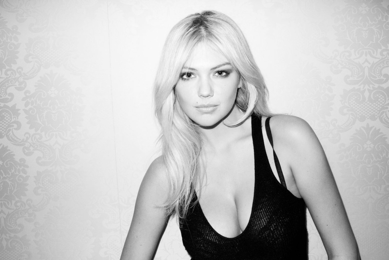 Bild ohne Beschreibung Bild ohne Beschreibung